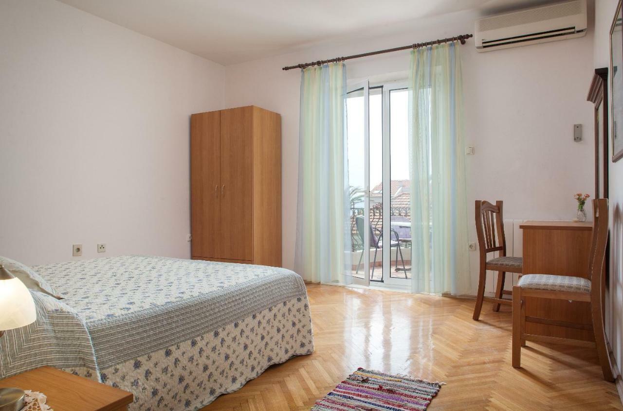Apartments Cvjetni Dvori Makarska Eksteriør billede